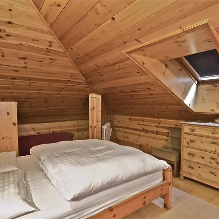 Apartmanhotel Raffaella 3*