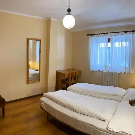 Raffaella Apartmanhotel