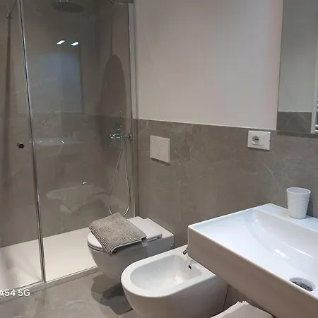 Apartmanhotel Raffaella 3*