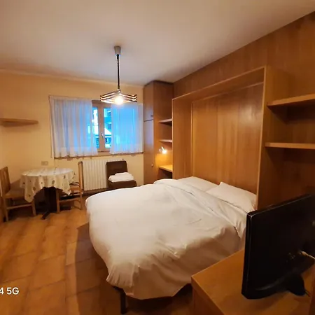 Raffaella Apartmanhotel